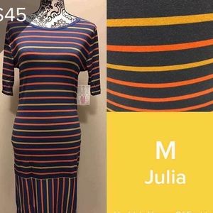 Lularoe Medium Julia Dress